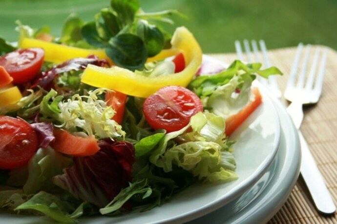 insalata di verdure per dimagrire con una corretta alimentazione