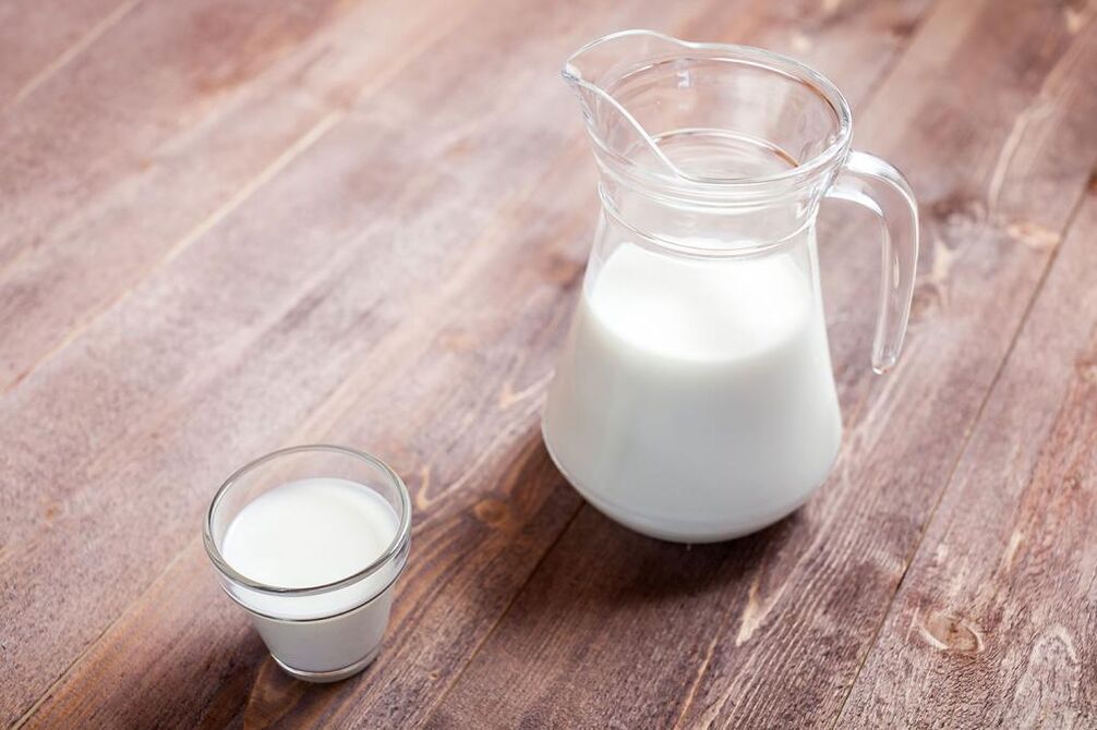 Il menu dietetico per le ulcere allo stomaco comprende latte magro